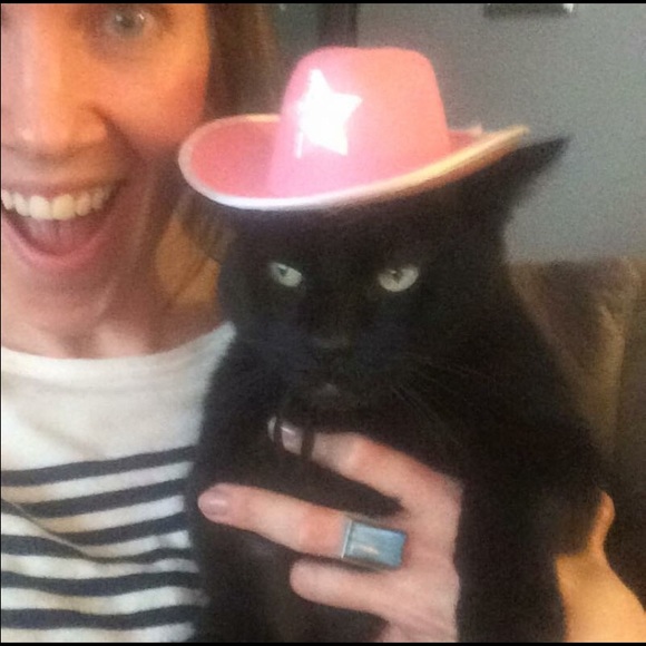 Meet your Posher - Picture 4 of 4